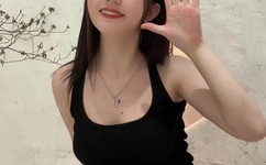 胸前的两只小兔子太大怎么办